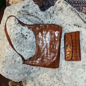 Vtg 90's Dooney & Bourke Nile Collection Shoulder Bag and Wallet